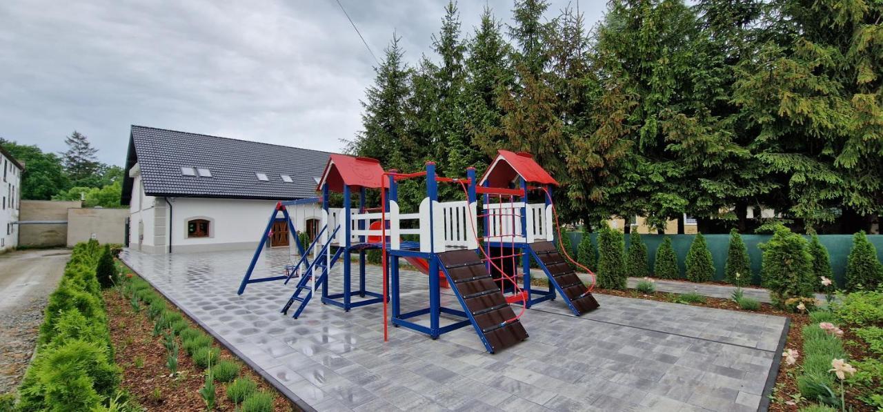 Zielona Ostoja Ulica Szpitalna 3C Apartment Kamieniec Zabkowicki Luaran gambar