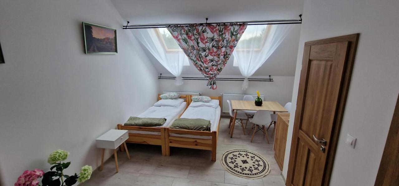 Zielona Ostoja Ulica Szpitalna 3C Apartment Kamieniec Zabkowicki Luaran gambar